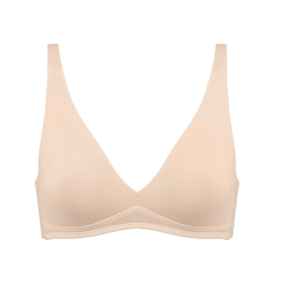 NWT Cuup Wireless Plunge Mesh, color: Sand, Size M, F-G